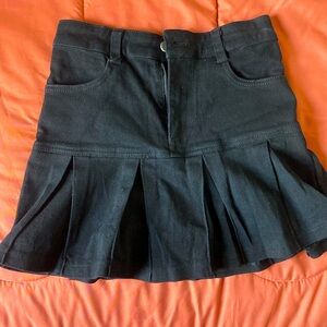 Cute small black mini skirt with short built in
